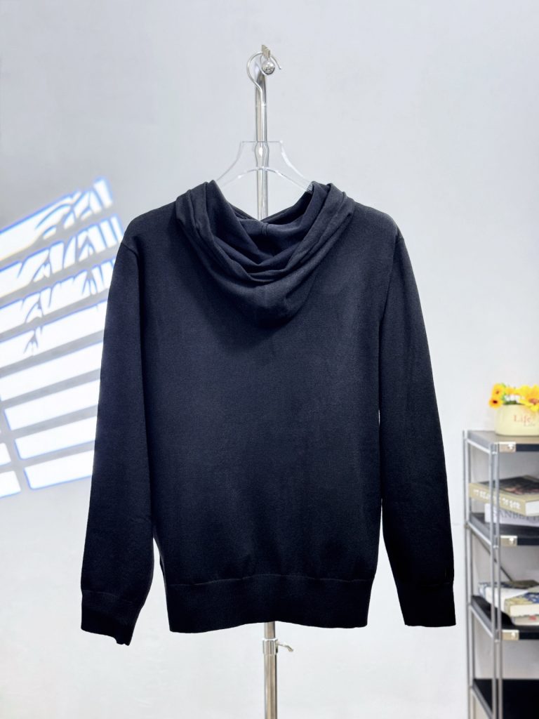 图片[4]-GIVENCHY纪梵希 25FW Paris LOGO刺绣毛衣连帽衫  8支羊毛混纺普洛旺纱线，采用德国进口(SOTO)12针织机，合身版型，建议手洗  （本产品为毛料织造而成不易机洗）  尺码：S M L XL-newbee