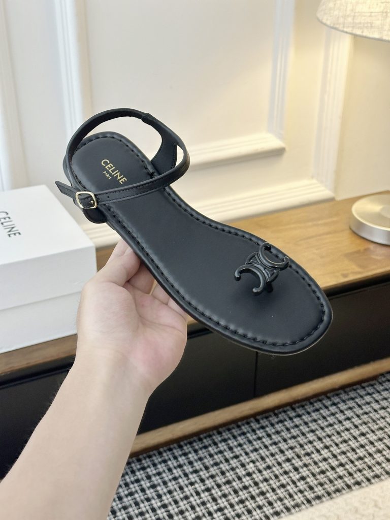 图片[8]-〖𝐂𝐄𝐋𝐈𝐍𝐄〗SS新品思琳复古罗马凉鞋 进出无压力，重工版，拒绝一眼假low货 原版楦型，调试N次、这款上脚绝对Vintage复古风味十足-newbee