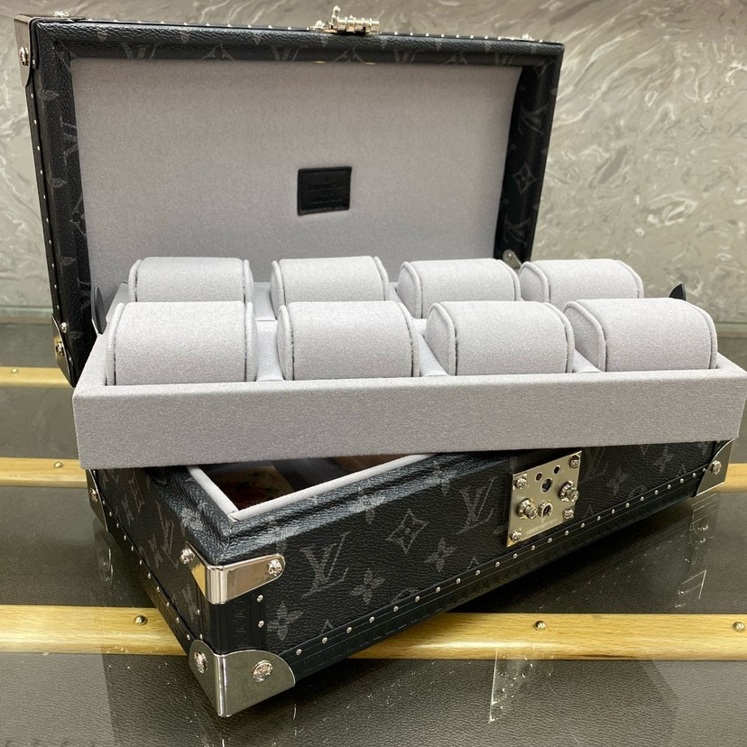 图片[6]-COFFRET 8 MONTRES 表盒这款8只装腕表盒以经典典帆布制成。它可便利地从保险箱存放至手提箱中，并配有一个可拆卸托盘用于藏匿其他贵重物品。【8只手表盒硬箱】size:34x13x18cm-newbee